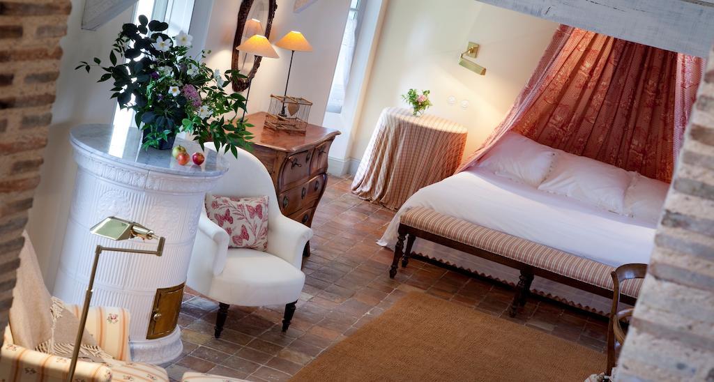 Les Pres D'Eugenie Hotel Стая снимка
